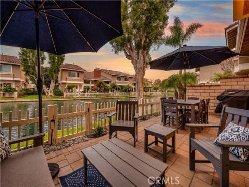 7906  Seawall  , Huntington Beach, CA