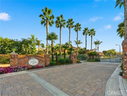 7906  Seawall  , Huntington Beach, CA