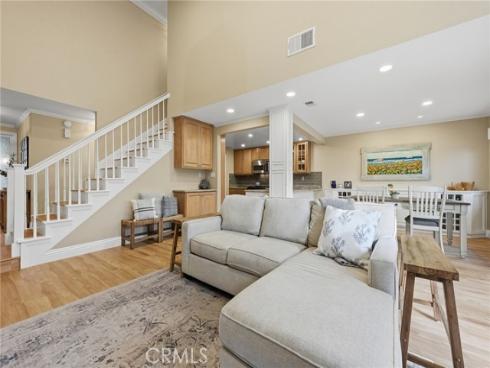 7906  Seawall  , Huntington Beach, CA