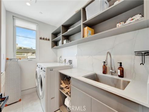 620  Huntington Street  , Huntington Beach, CA