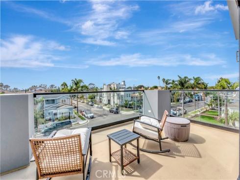 620  Huntington Street  , Huntington Beach, CA