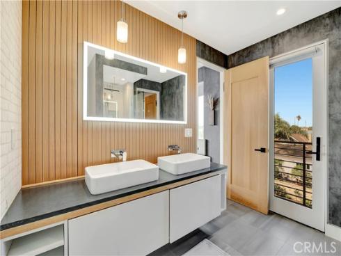 620  Huntington Street  , Huntington Beach, CA