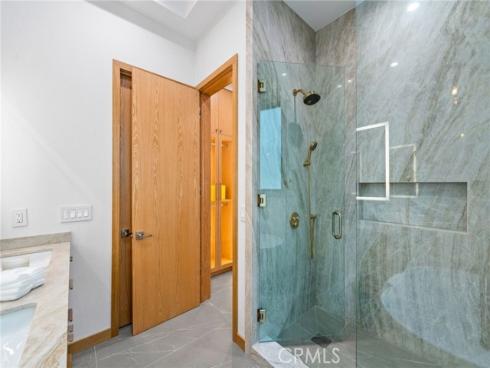 1828 Pine Street, Huntington Beach, CA