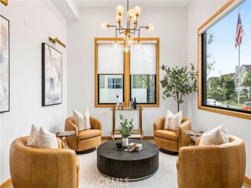 1828 Pine Street, Huntington Beach, CA