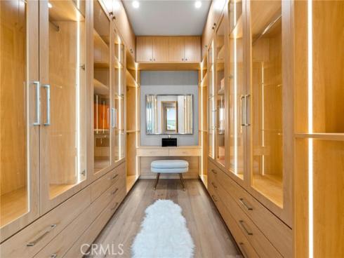 1828 Pine Street, Huntington Beach, CA