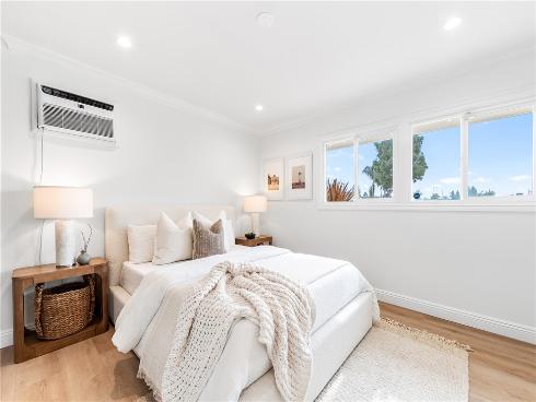 5281  Meadowlark  , Huntington Beach, CA