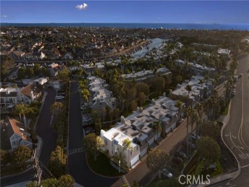 3408  Sparkler  , Huntington Beach, CA