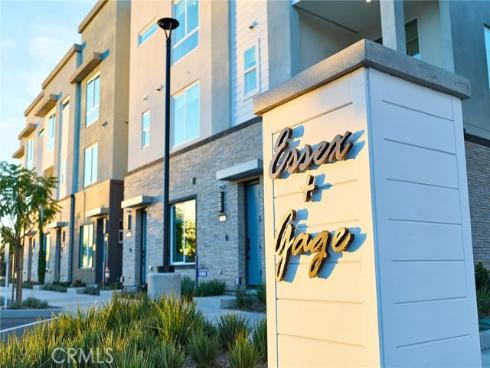 7268 Ellington Drive, Huntington Beach, CA