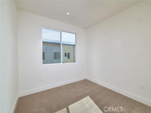 7268  Aura   Circle, Huntington Beach, CA