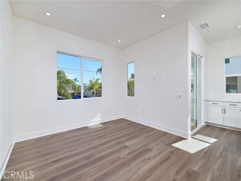 7268  Aura   Circle, Huntington Beach, CA