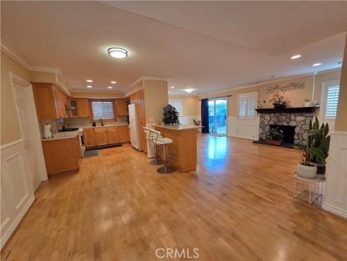 7822  Rhine  , Huntington Beach, CA