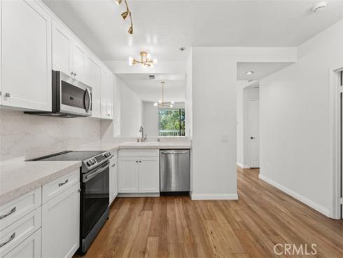 20331  Bluffside  A216  Circle, Huntington Beach, CA