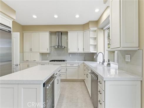 18665  Ambrose  , Huntington Beach, CA