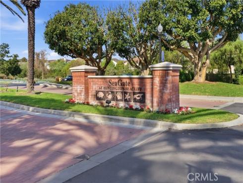 18665  Ambrose  , Huntington Beach, CA