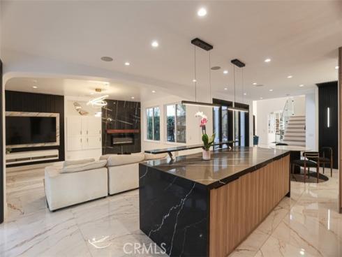 6525  Fremont  , Huntington Beach, CA