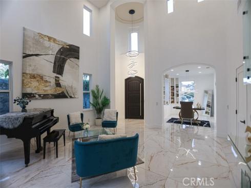 6525  Fremont  , Huntington Beach, CA