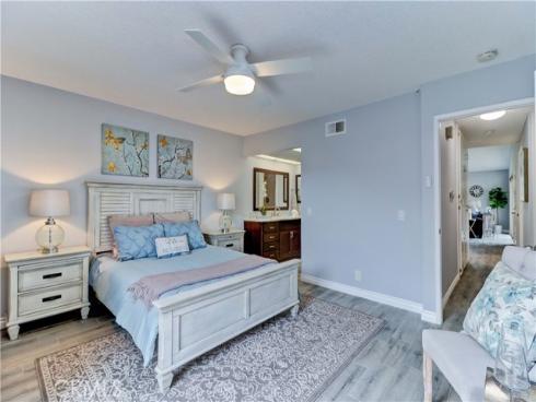 8566  Sierra  911-C , Huntington Beach, CA