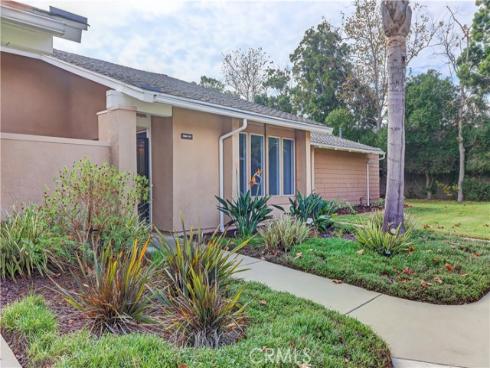 8566  Sierra  911-C , Huntington Beach, CA