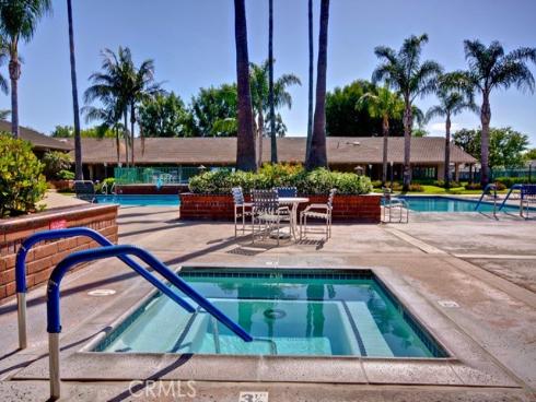 8566  Sierra  911-C , Huntington Beach, CA