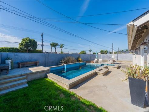 17761  Still Harbor   Lane, Huntington Beach, CA