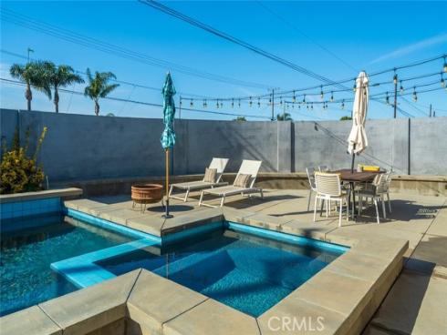 17761  Still Harbor   Lane, Huntington Beach, CA