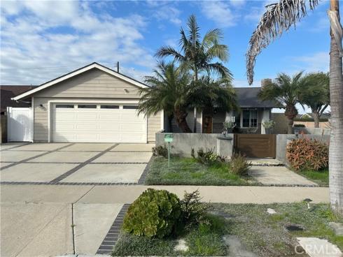 17761  Still Harbor   Lane, Huntington Beach, CA