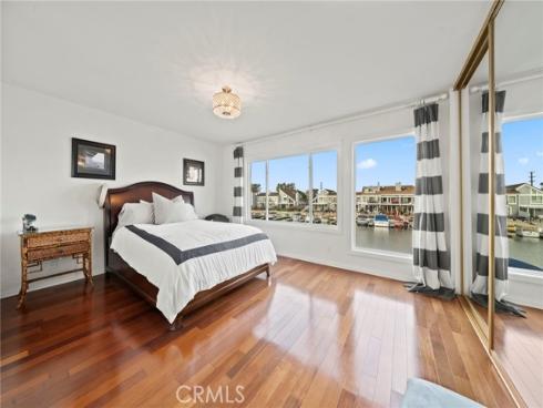 3889  Aruba  , Huntington Beach, CA