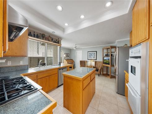 21091 Chubasco , Huntington Beach, CA