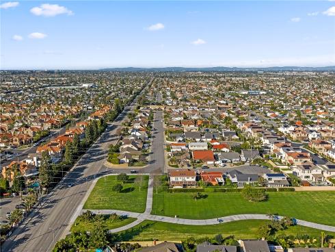 21091 Chubasco , Huntington Beach, CA