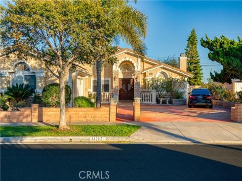 18202 Beach Boulevard