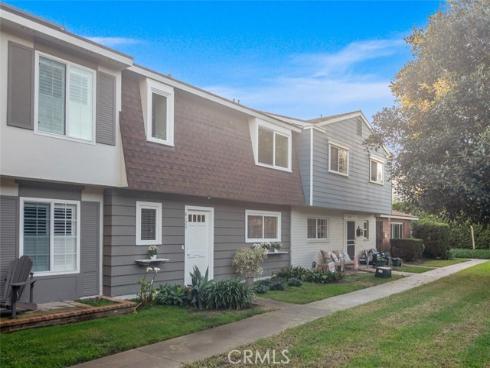 8125  Pawtucket  , Huntington Beach, CA