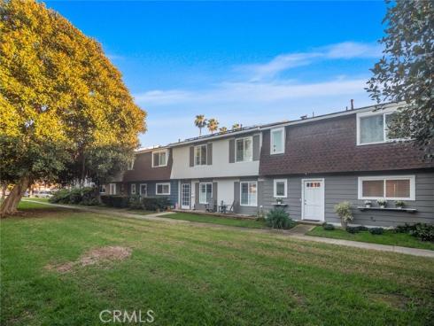 8125  Pawtucket  , Huntington Beach, CA