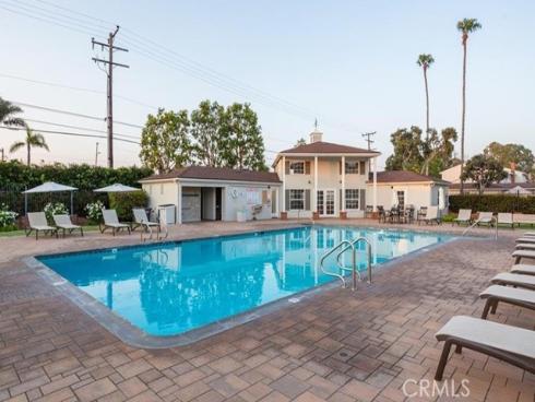 8125  Pawtucket  , Huntington Beach, CA