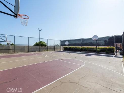 8125  Pawtucket  , Huntington Beach, CA