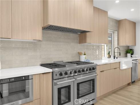 5852  Bellfield   Lane, Huntington Beach, CA