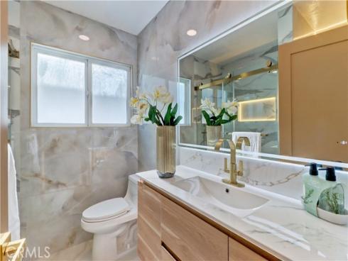 19691  Canberra   Lane, Huntington Beach, CA