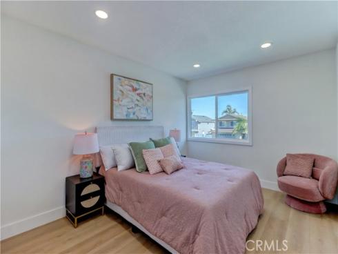 19691  Canberra   Lane, Huntington Beach, CA