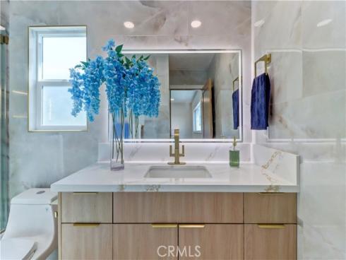 19691  Canberra   Lane, Huntington Beach, CA