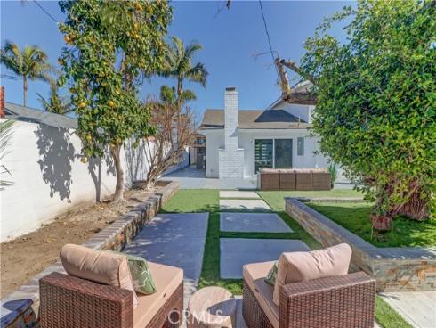 19691  Canberra   Lane, Huntington Beach, CA