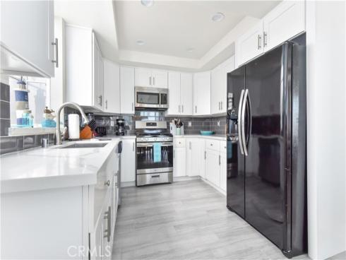 16791  Bayview   Drive, Huntington Beach, CA