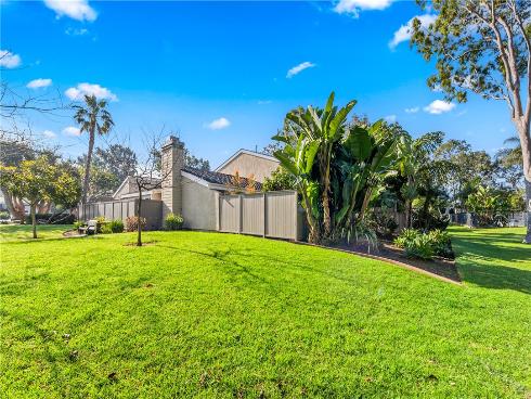 19741  Oceanaire  , Huntington Beach, CA