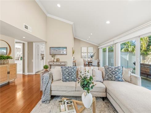 19741  Oceanaire  , Huntington Beach, CA