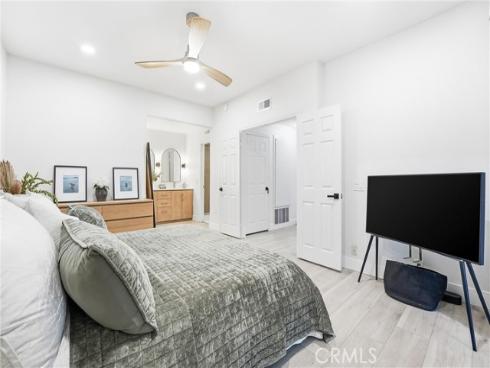 7322  Yellowtail Drive  104 , Huntington Beach, CA