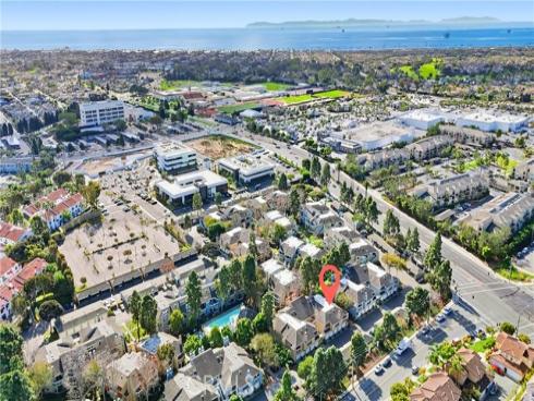 7322  Yellowtail Drive  104 , Huntington Beach, CA