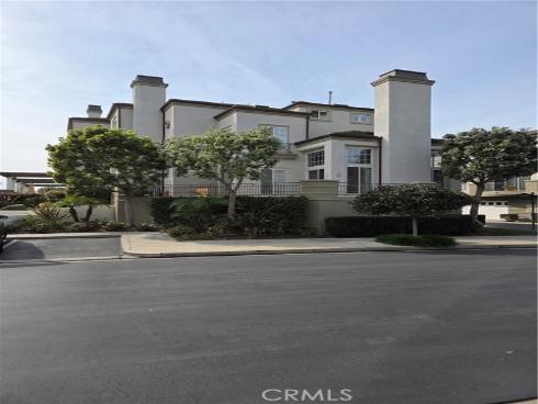 6242  Surfboard  , Huntington Beach, CA