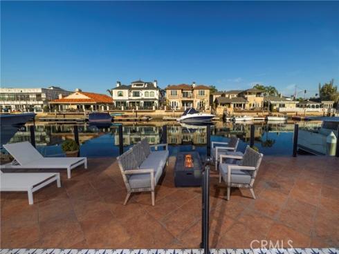 16572 Grimaud , Huntington Beach, CA