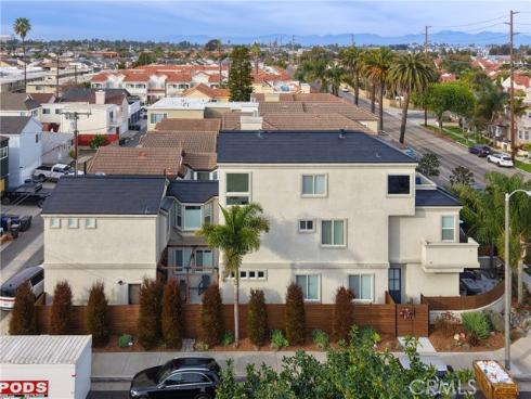 1201 Delaware Street