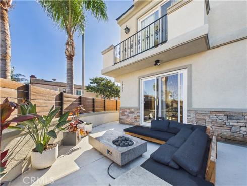 1201  Delaware   Street, Huntington Beach, CA