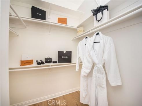 316  6th  , Huntington Beach, CA