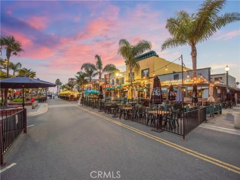 316  6th  , Huntington Beach, CA